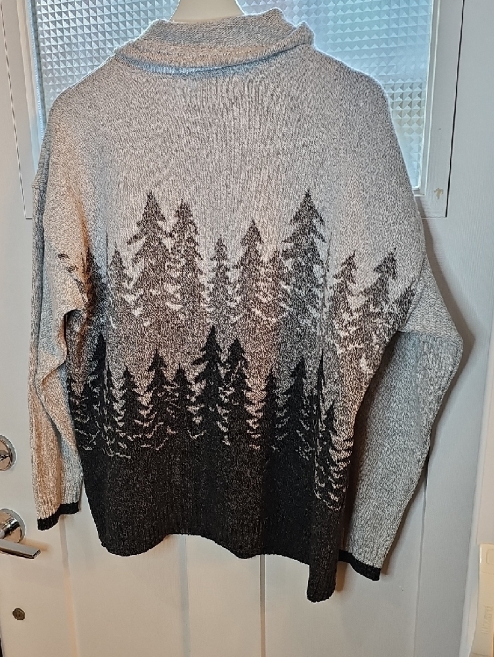 Parkhurst Gray Ombre Forest Turtleneck Sweater - Picture 6 of 6